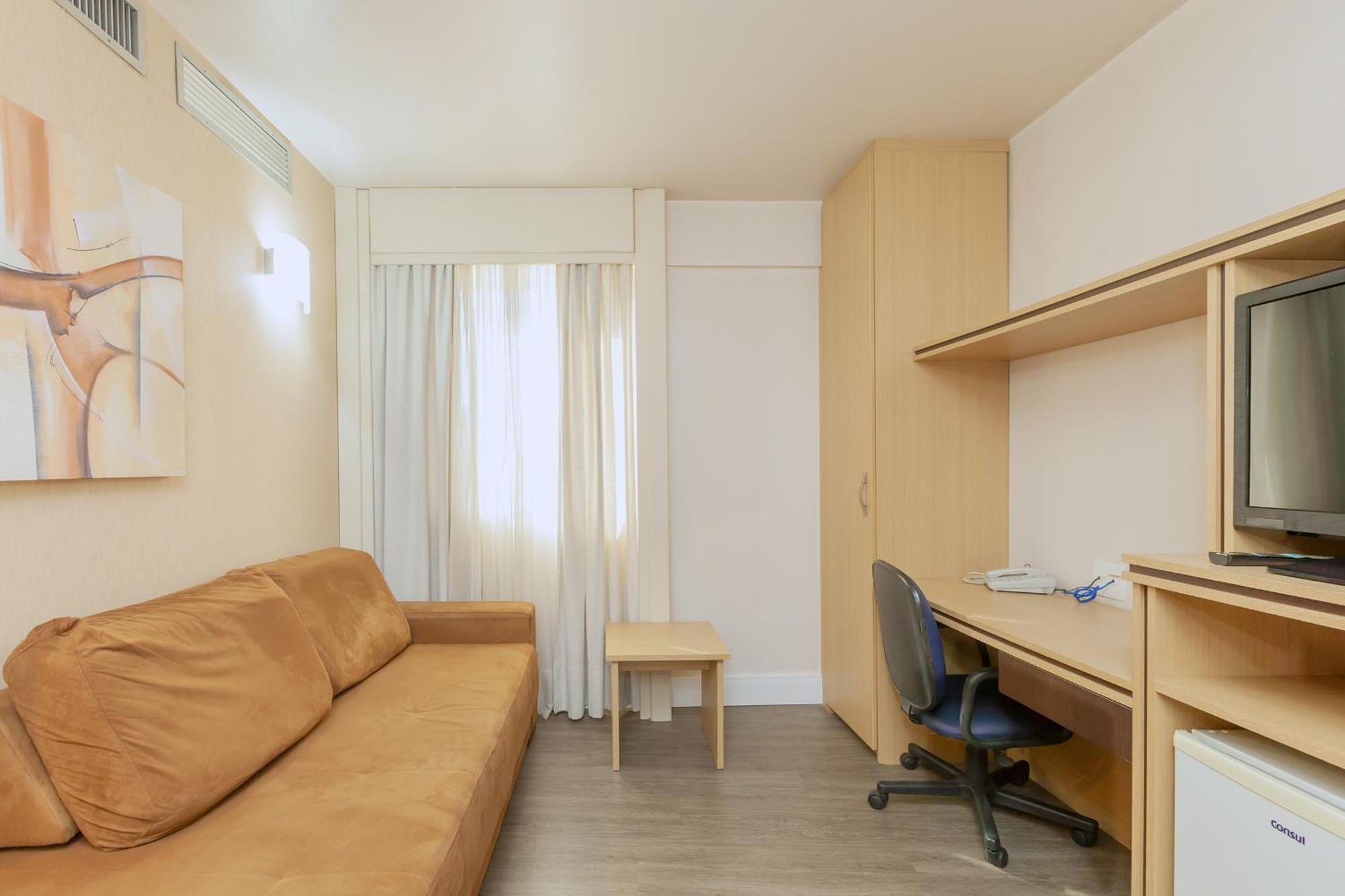Tri Hotel Vittoria Bento Бенту-Гонсалвис Экстерьер фото