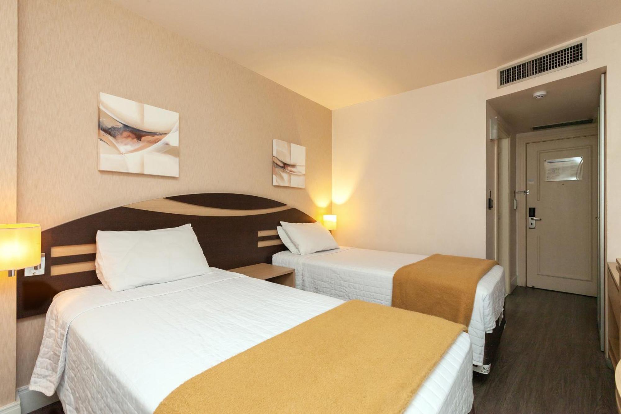 Tri Hotel Vittoria Bento Бенту-Гонсалвис Экстерьер фото
